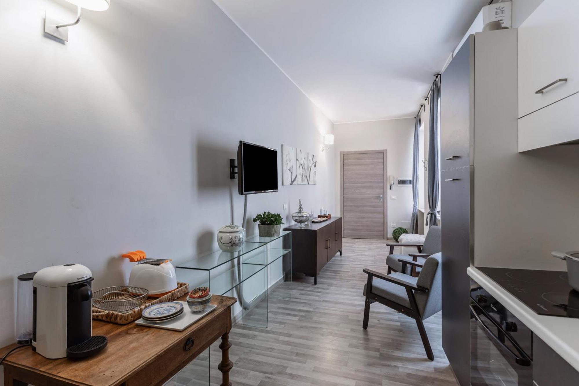 Casa Ugo - Pavia City Center - By Host4U Apartamento Exterior foto